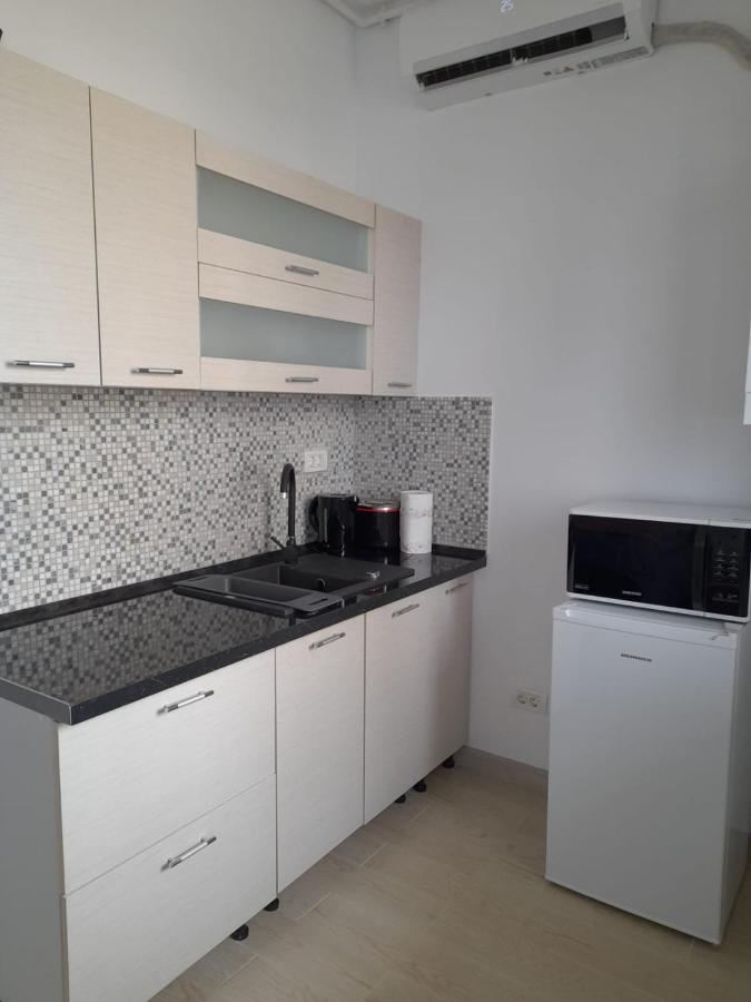 Joe Studio Apartment Mamaia Exterior foto