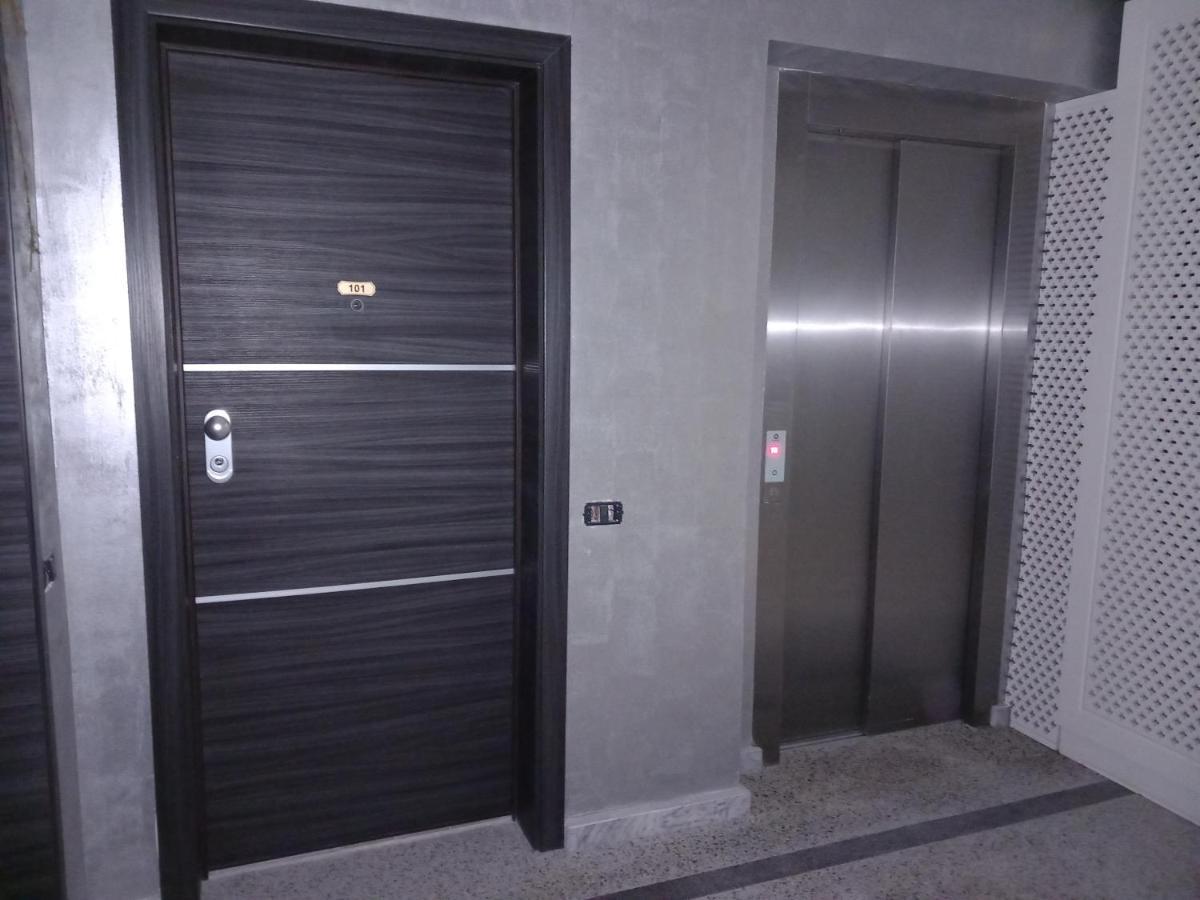 Joe Studio Apartment Mamaia Exterior foto