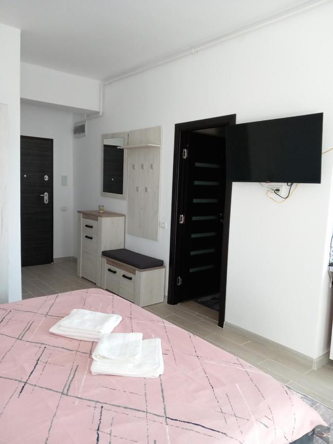 Joe Studio Apartment Mamaia Exterior foto